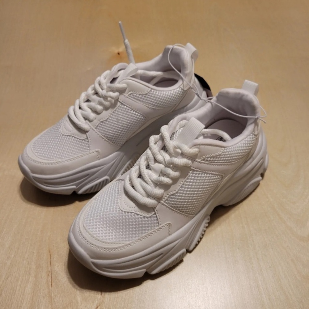 Women's Erica Sneakers Wild Fable White Size 5 Tennis Shoes